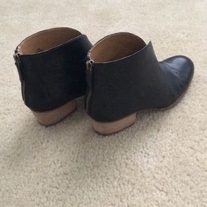 Nine West booties